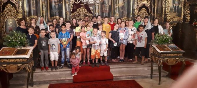 Megnyitotta kapuit a harmadszor megrendezésre kerülő Ahtirkai Istenszülő oltalma alatt álló gyermektábor Megnyitotta kapuit a harmadszor megrendezésre kerülő Ahtirkai Istenszülő oltalma alatt álló gyermektábor